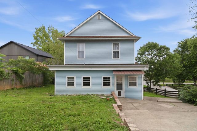138 W French Avenue, Burnside, KY 42519