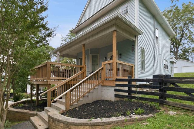 138 W French Avenue, Burnside, KY 42519
