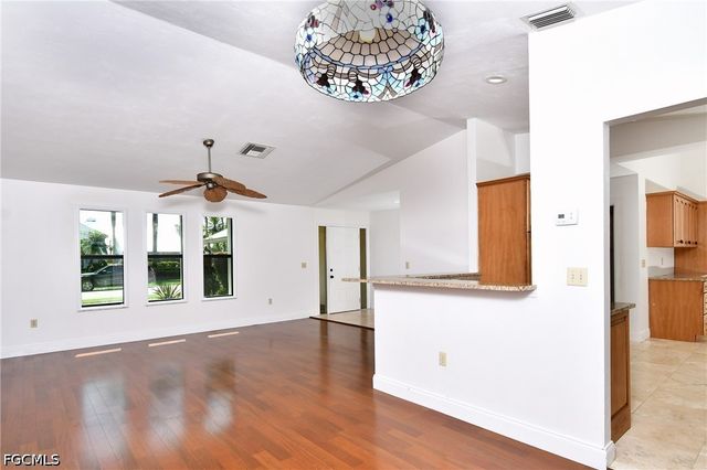 11477 Longshore WAY W, Naples, FL 34119