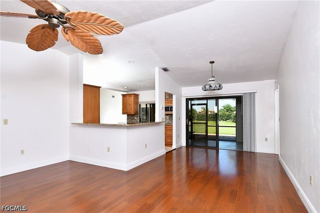 11477 Longshore WAY W, Naples, FL 34119