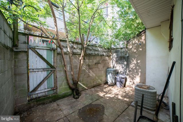 1520 PAGE ST, Philadelphia, PA 19121