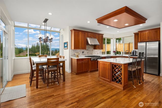 2146 277th Avenue SE, Sammamish, WA 98075