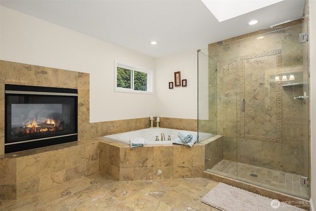 2146 277th Avenue SE, Sammamish, WA 98075