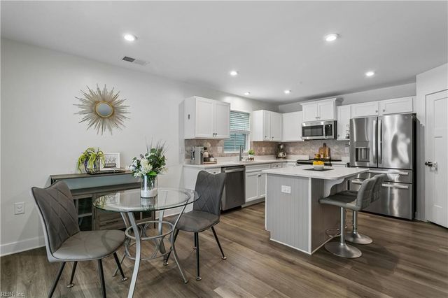 6964 Motley Landing DR, Gloucester, VA 23061