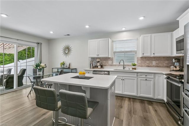 6964 Motley Landing DR, Gloucester, VA 23061