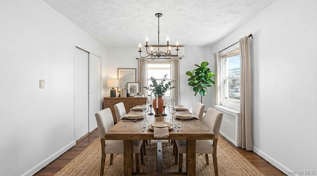 7 Everett Street, Valley Stream, NY 11580