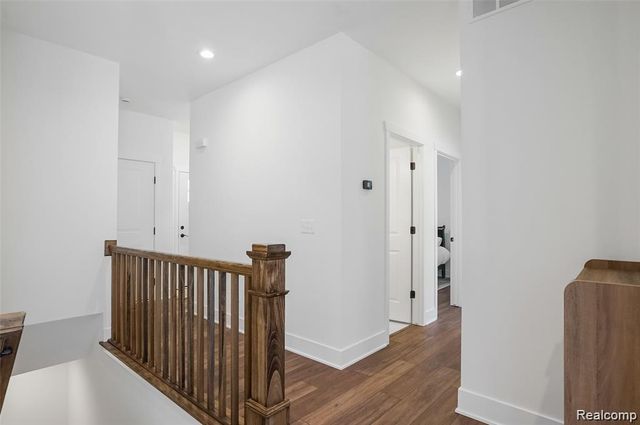 232 Marion Oaks Drive, Howell, MI 48843