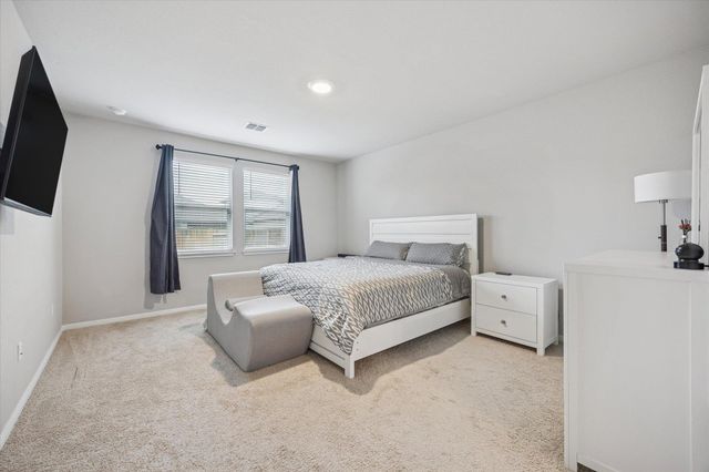 724 Aster PL, Bastrop, TX 78602