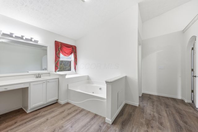 3104 Devonshire Drive, Delaware, OH 43015