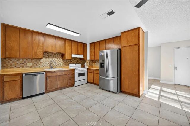 41250 Via Aguila, Temecula, CA 92591