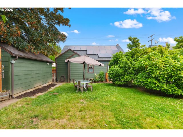 548 N LOMBARD St, Portland, OR 97217