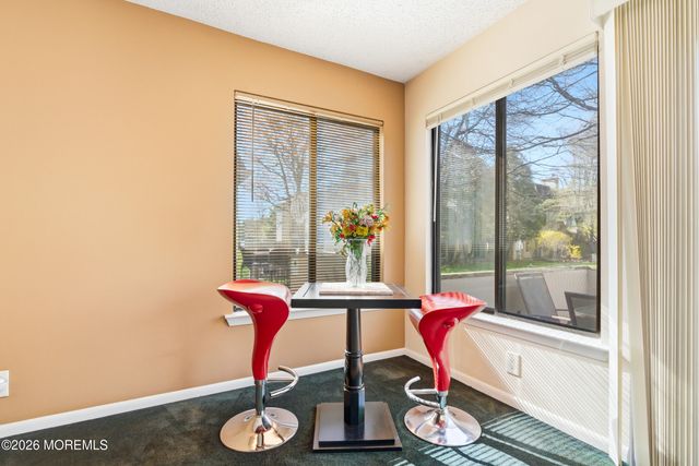 38 Carriage Place 1038, Edison, NJ 08820