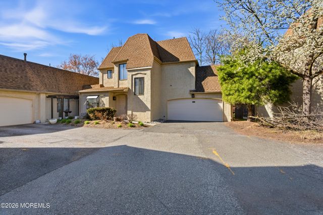 38 Carriage Place 1038, Edison, NJ 08820