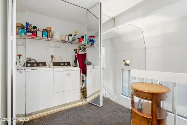 38 Carriage Place 1038, Edison, NJ 08820