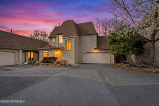 38 Carriage Place 1038, Edison, NJ 08820