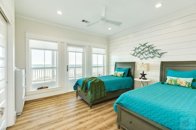 24559 San Luis Pass Road, Galveston, TX 77554