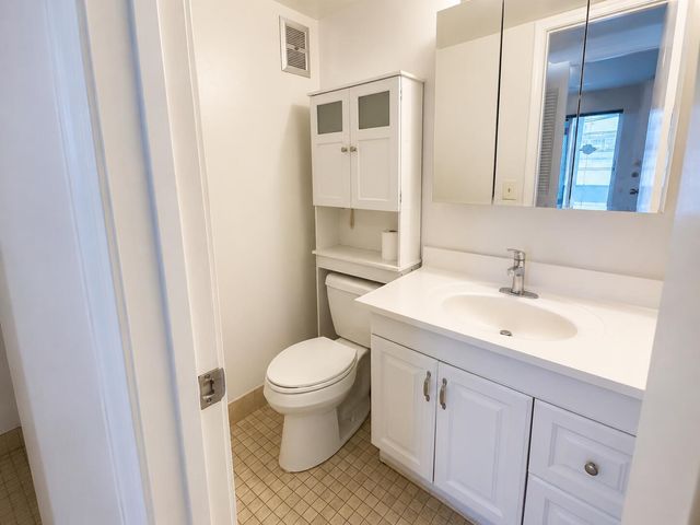 234 CHATHAM L, West Palm Beach, FL 33417