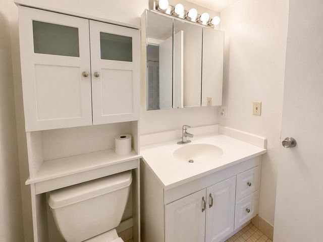 234 CHATHAM L, West Palm Beach, FL 33417