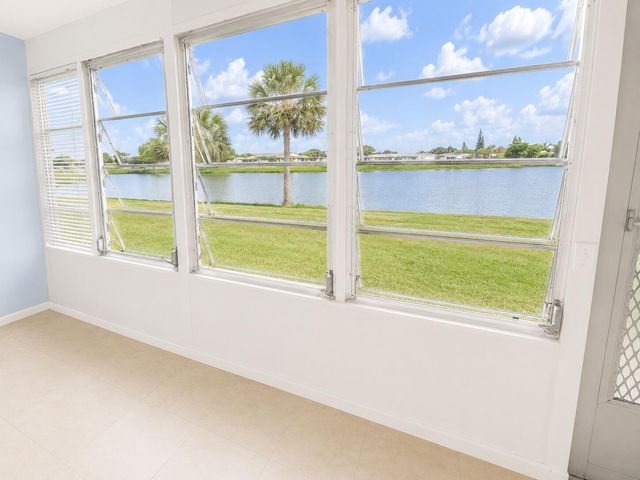 234 CHATHAM L, West Palm Beach, FL 33417