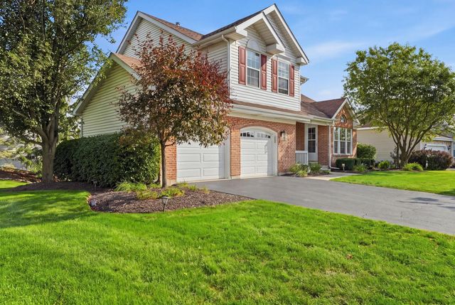 3 White Fence Trail, Streamwood, IL 60107