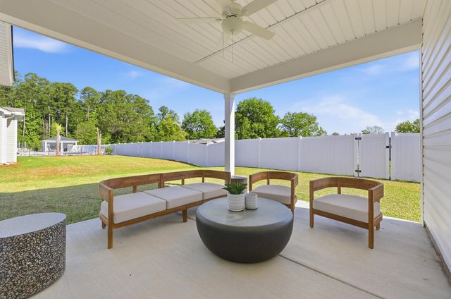 836 Birch Garden Dr., Longs, SC 29568