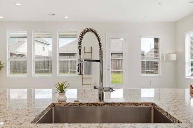 2427 Madera Landing Lane, Rosenberg, TX 77469