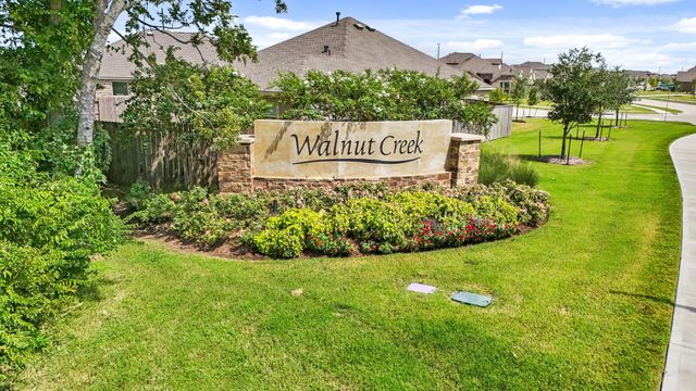 2427 Madera Landing Lane, Rosenberg, TX 77469