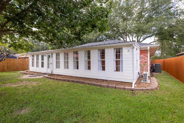3419 Beasley Avenue, Needville, TX 77461