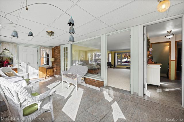 21236 OUTER DRIVE, Dearborn, MI 48124