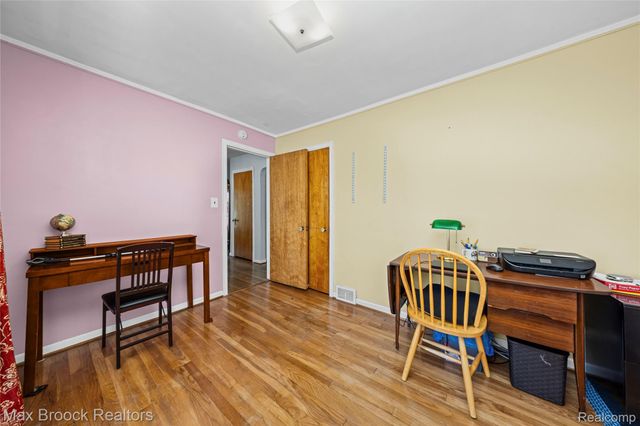 21236 OUTER DRIVE, Dearborn, MI 48124