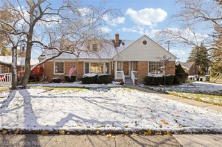 21236 OUTER DRIVE, Dearborn, MI 48124