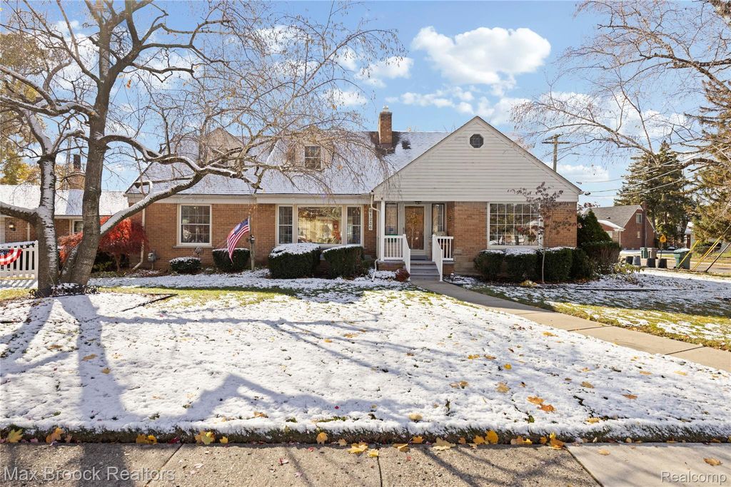 21236 OUTER DRIVE, Dearborn, MI 48124