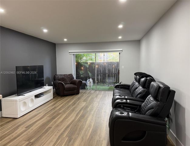 9100 SW 137th Terrace 3-3, Miami, FL 33176