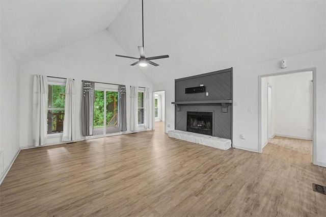 1046 Washington Avenue, Woodstock, GA 30188
