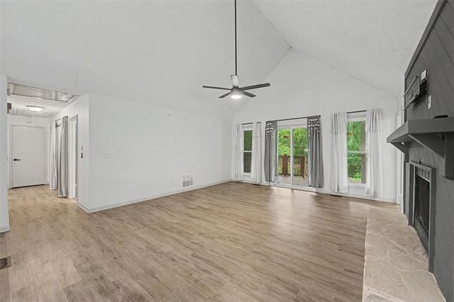 1046 Washington Avenue, Woodstock, GA 30188