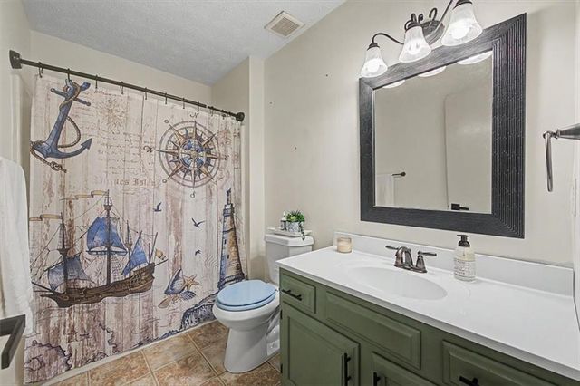 1046 Washington Avenue, Woodstock, GA 30188