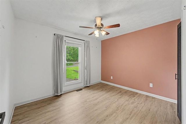 1046 Washington Avenue, Woodstock, GA 30188
