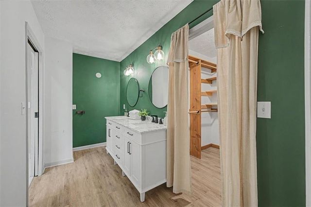 1046 Washington Avenue, Woodstock, GA 30188