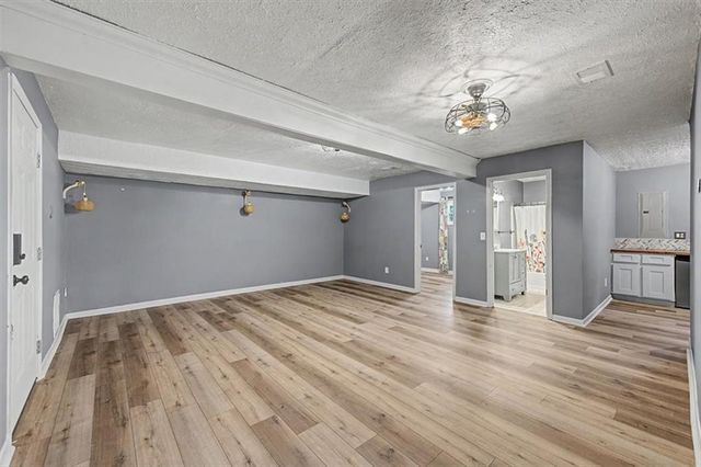 1046 Washington Avenue, Woodstock, GA 30188