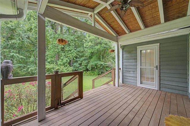 1046 Washington Avenue, Woodstock, GA 30188