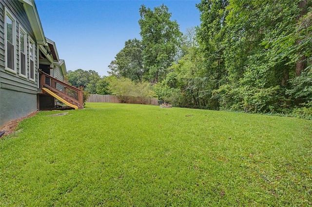 1046 Washington Avenue, Woodstock, GA 30188