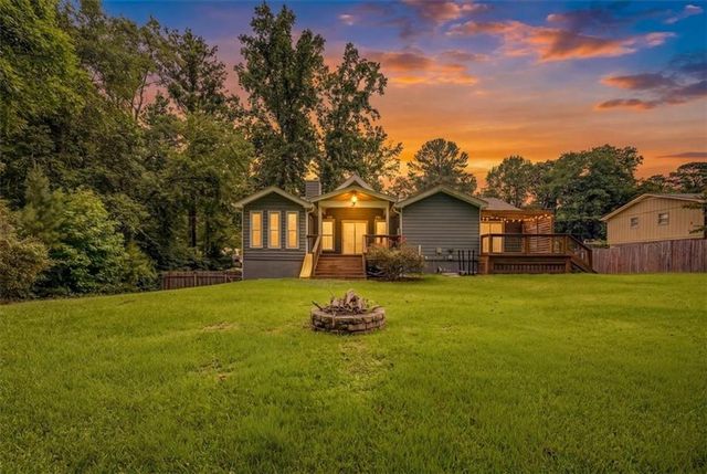 1046 Washington Avenue, Woodstock, GA 30188