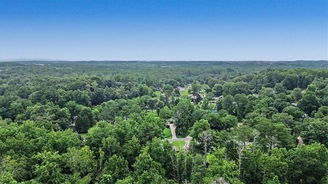 1046 Washington Avenue, Woodstock, GA 30188