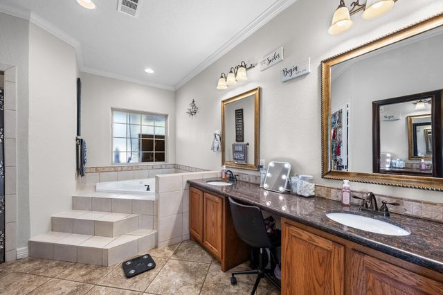 825 Recreational Road 255, Colmesneil, TX 75938