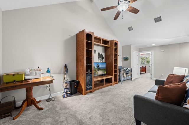 825 Recreational Road 255, Colmesneil, TX 75938