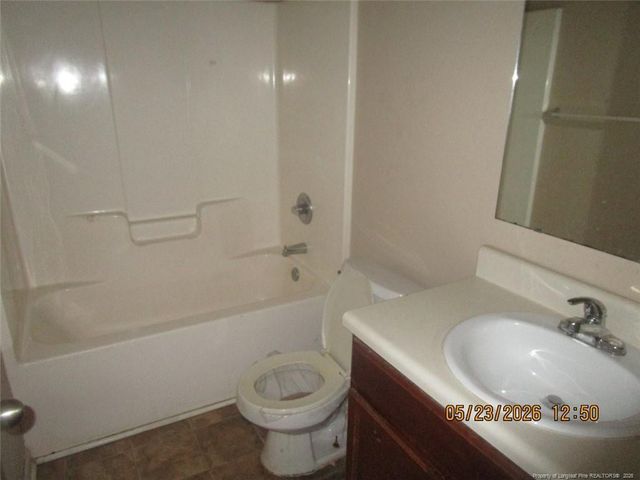 664 Broad Drive, Raeford, NC 28376