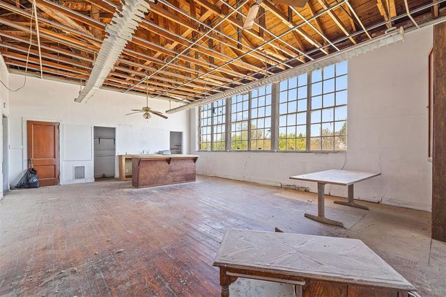 100 E Foreman Street, El Reno, OK 73036