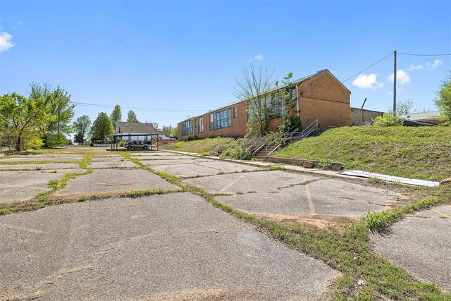 100 E Foreman Street, El Reno, OK 73036