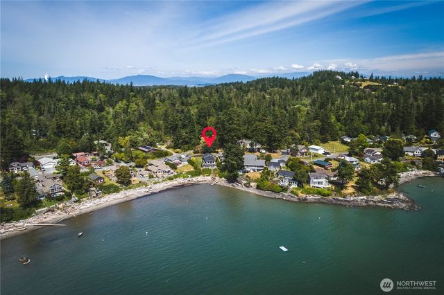 13532 Slice Street, Anacortes, WA 98221