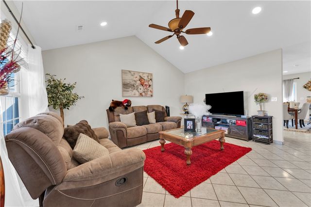 1252 W Bishop Drive, Rogers, AR 72756